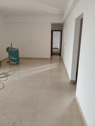 Room in 2 BHK Apartment at ROF Aalayas, Sector 102 – for Rent
