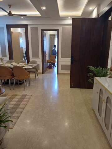 Living Room in 3 BHK Builder Floor at Sector 71 – for Sale