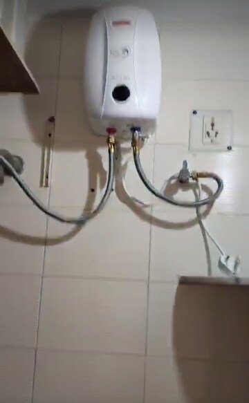 Bathroom in 2 BHK Apartment at Kothrud – for Rent