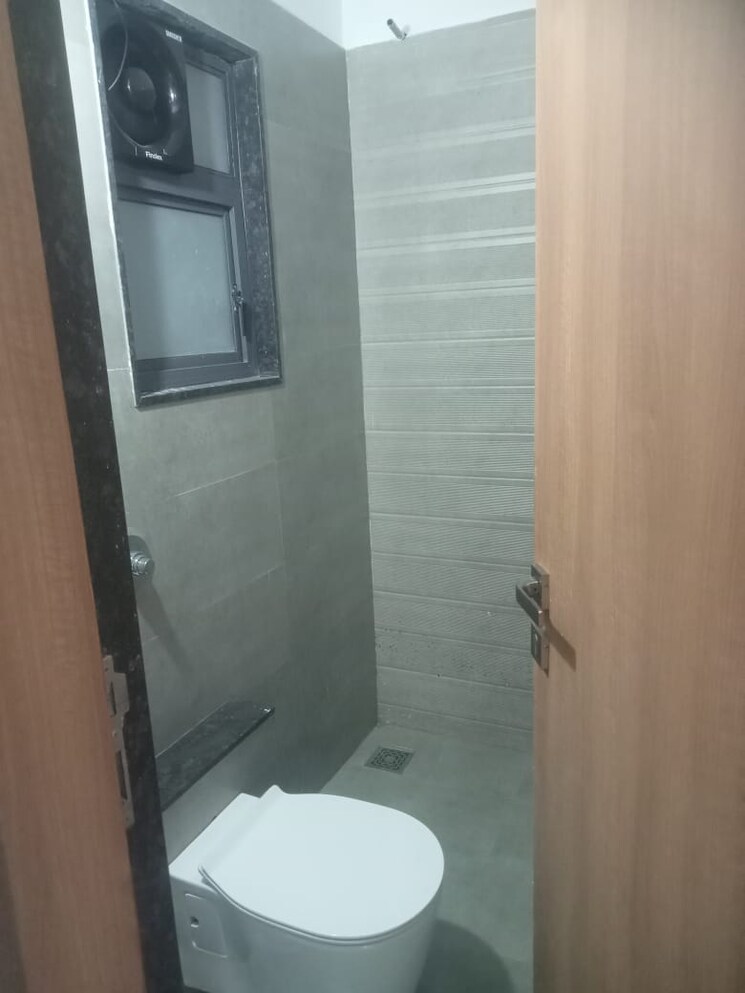 Bathroom, gera-island-of-joy 3.5 Bedroom 1513 Sq.Ft. Apartment In Kharadi Pune 8195748