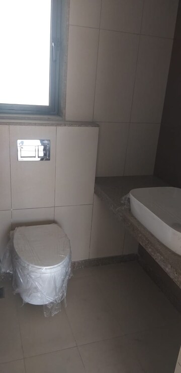 Bathroom in 3 BHK Apartment at Shapoorji Pallonji Vicinia, Powai – for Rent