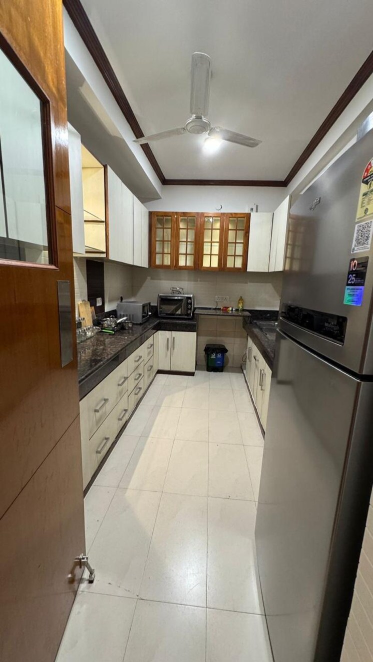 Kitchen, malcha marg 3 Bedroom 3200 Sq.Ft. Apartment In Malcha Marg Delhi 8195782