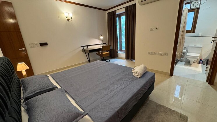 Bedroom, malcha marg 3 Bedroom 3200 Sq.Ft. Apartment In Malcha Marg Delhi 8195782