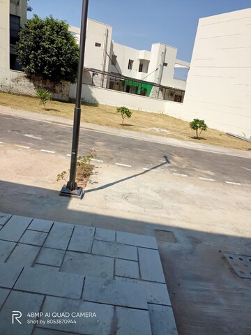 3.5 BHK Villa – Exterior View View at Vatika Signature Villas, Sector 82 - for Rent