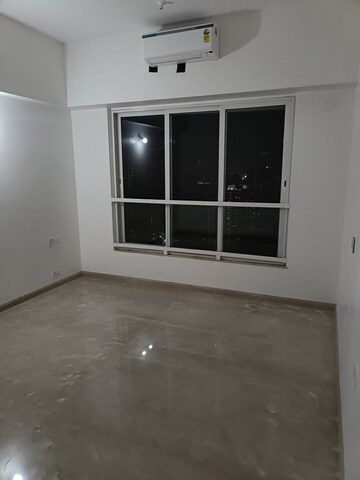 2 BHK Apartment For Rent in Kalpataru Radiance, Goregaon West