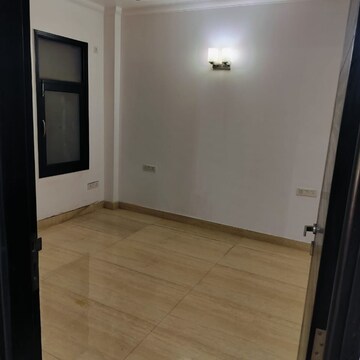 Room in 3.5 BHK Builder Floor at M3M Soulitude, Sector 89 – for Sale