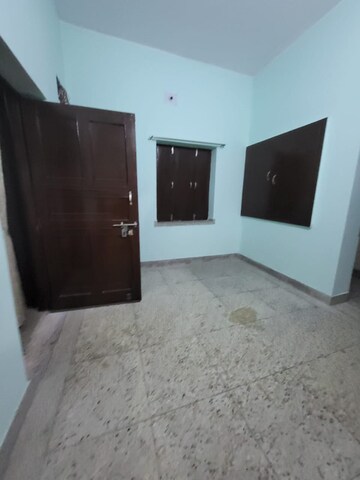 Room in 2 BHK Apartment at Kadru – for Rent