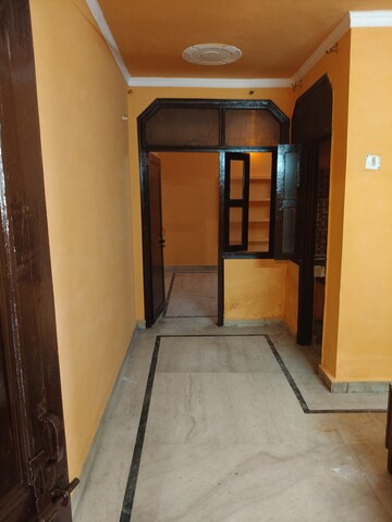 1 BHK Builder Floor For Rent in Bhogal
