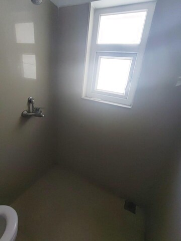 Room in 3 BHK Apartment at Emaar Gurgaon Greens, Sector 102 – for Rent