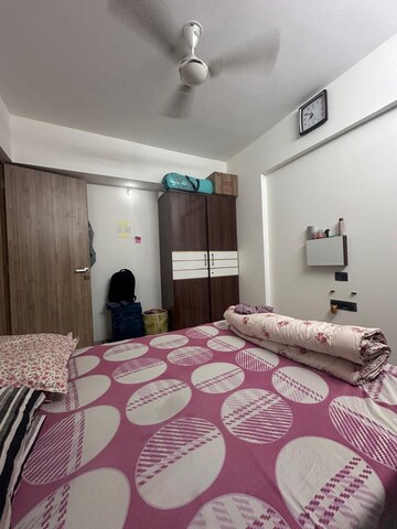 Bedroom in 2 BHK Apartment at LMS Finswell Woods, Viman Nagar – for Rent