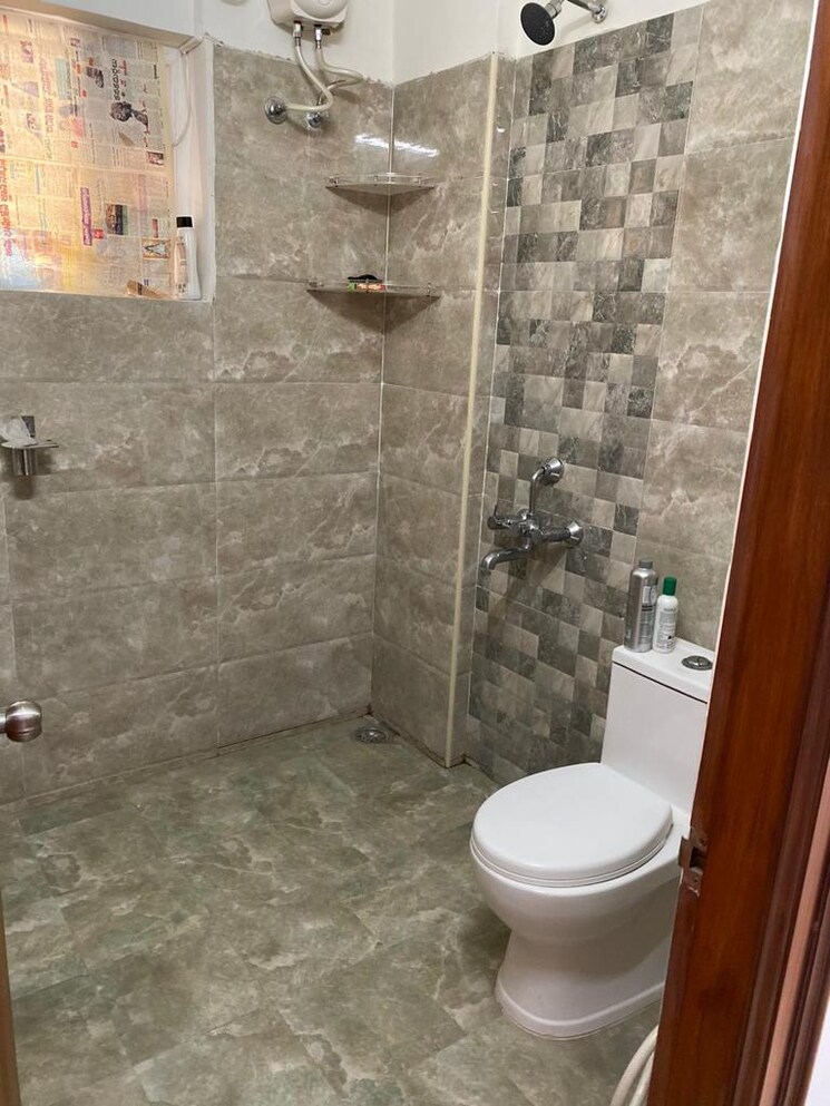 Bathroom, sr-pride-madhapur 3 Bedroom 1616 Sq.Ft. Apartment In Madhapur Hyderabad 8195931