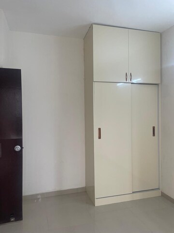 Room in 2 BHK Apartment at Mahagun Mywoods II, Sector 16c Greater Noida – for Rent