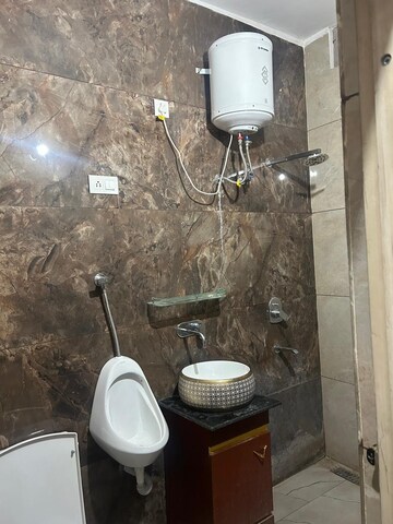 Bathroom in 2 BHK Builder Floor at MS Enclave Zirakpur, Dhakoli Village – for Rent