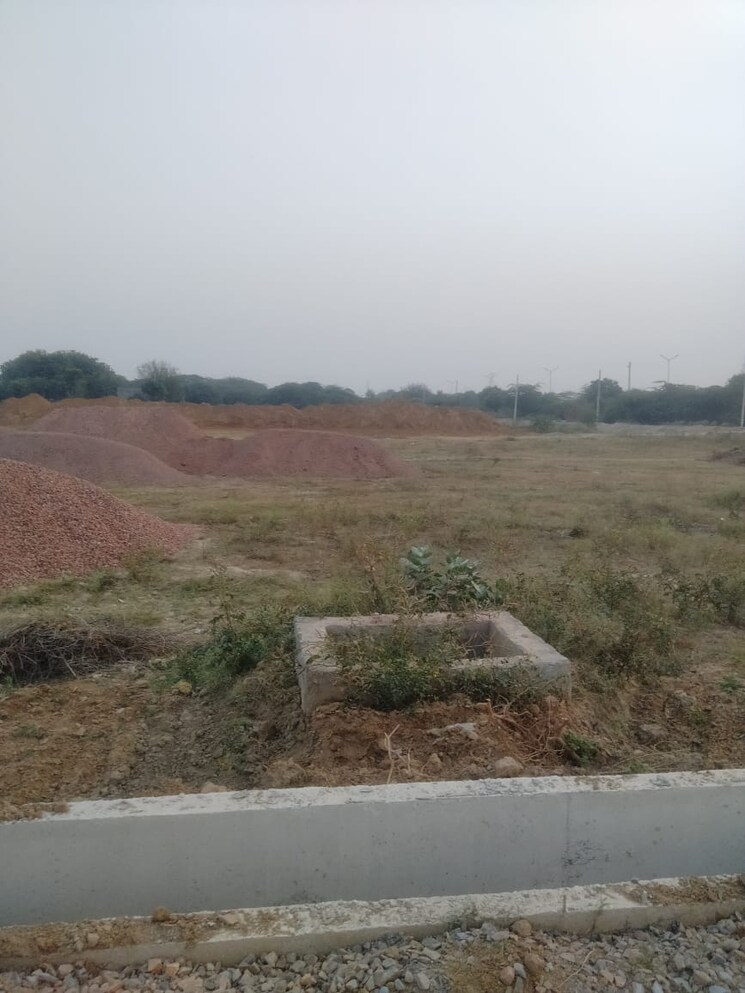 undefined, jewar  50 Sq.Yd. Plot In Jewar Greater Noida 8195947