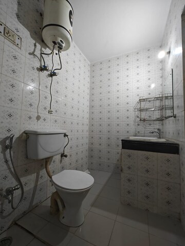 Bathroom in 2 BHK Apartment at Ansal Sushant Estate, Sector 52 – for Rent