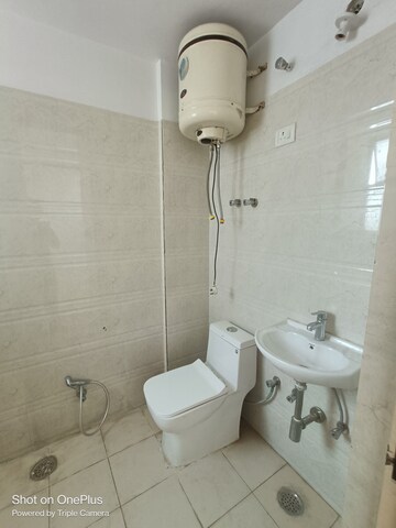 Bathroom in 2 BHK Apartment at Maple Heights, Sector 43 – for Rent