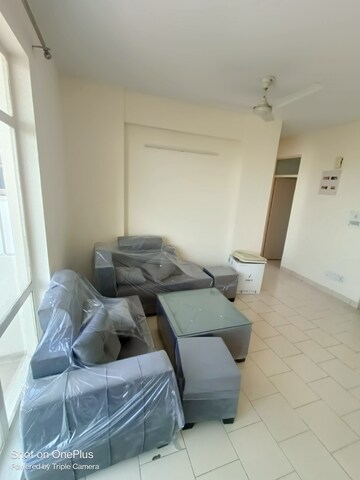 Master Bedroom in 2 BHK Apartment at Maple Heights, Sector 43 – for Rent
