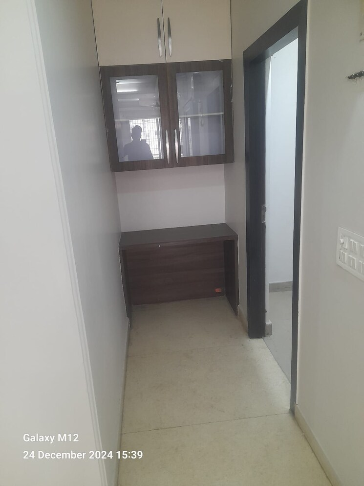 Room, swaran-villa-friends-apartments 3 Bedroom 2300 Sq.Ft. Apartment In Sector 52 Gurgaon 8195989