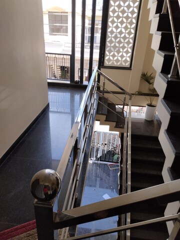 Staircase in 3 BHK Villa at Ambala Highway – for Rent
