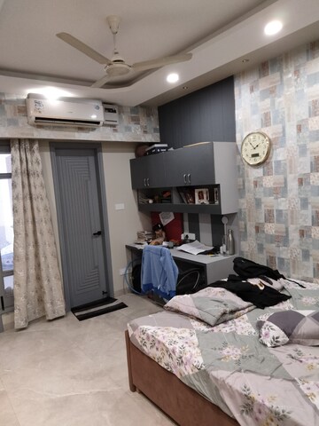 Room in 3 BHK Villa at Ambala Highway – for Rent