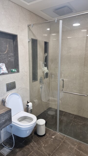 Bathroom in 4 BHK Apartment at Rustomjee Crown, Prabhadevi – for Rent