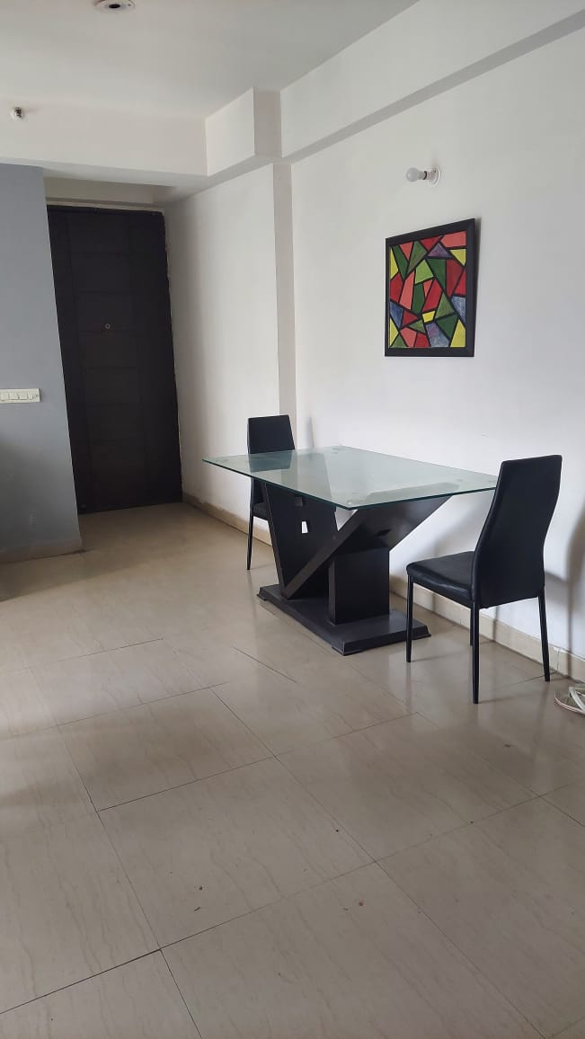 2 BHK + Extra Room Apartment For Sale in Supertech Cape Town