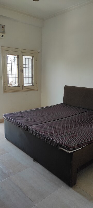 Staircase in 2 BHK Builder Floor at Siddharth Nagar – for Rent