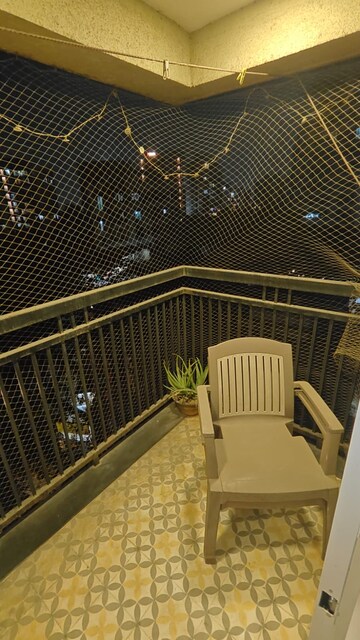 Balcony in 2.5 BHK Apartment at Chembur – for Rent