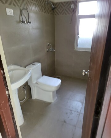 Attached Bathroom in 3 BHK Apartment at VVIP Mangal, Raj Nagar Extension – for Rent