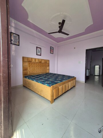 Bedroom in 2 BHK Builder Floor at Saket – for Rent