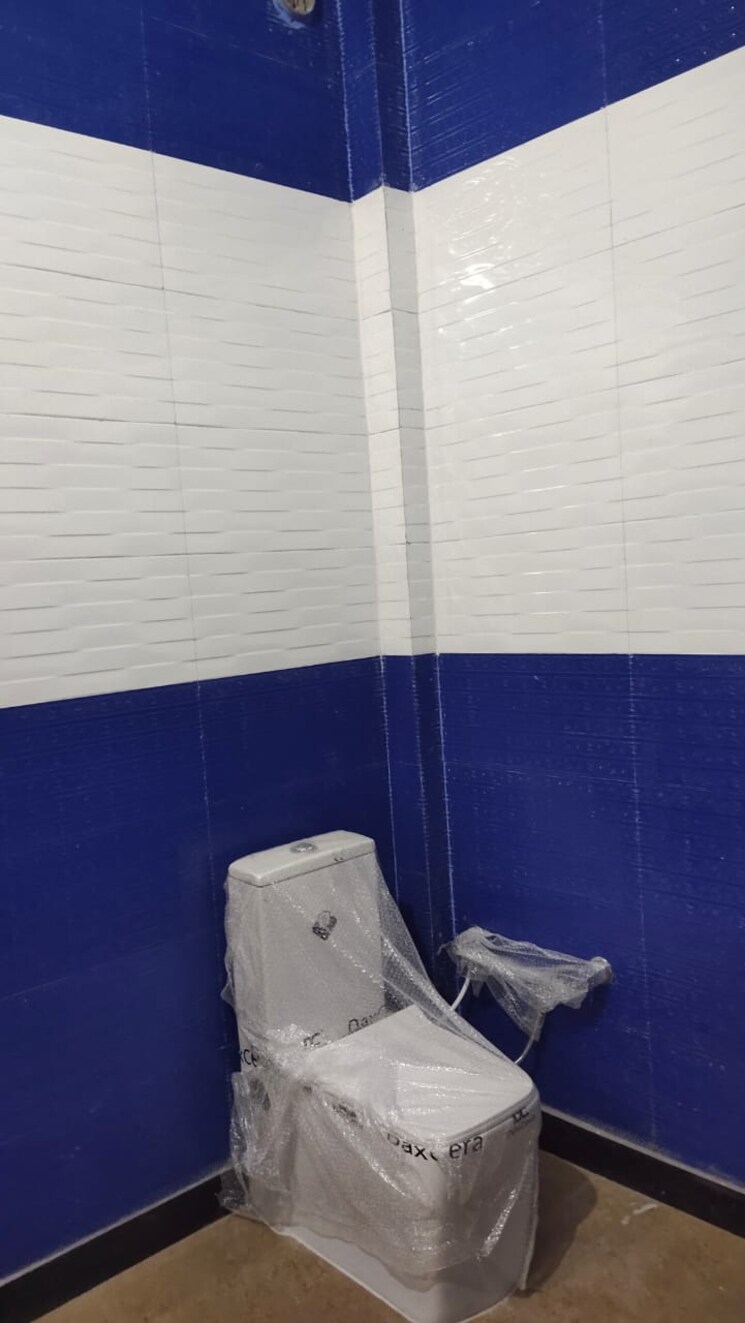 Bathroom, ganga nagar 5 Bedroom 180 Sq.Yd. Villa In Ganga Nagar Meerut 8196320