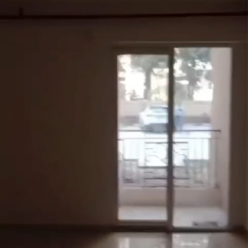 Room in 2 BHK Builder Floor at Signature Global City, Sector 37d – for Sale