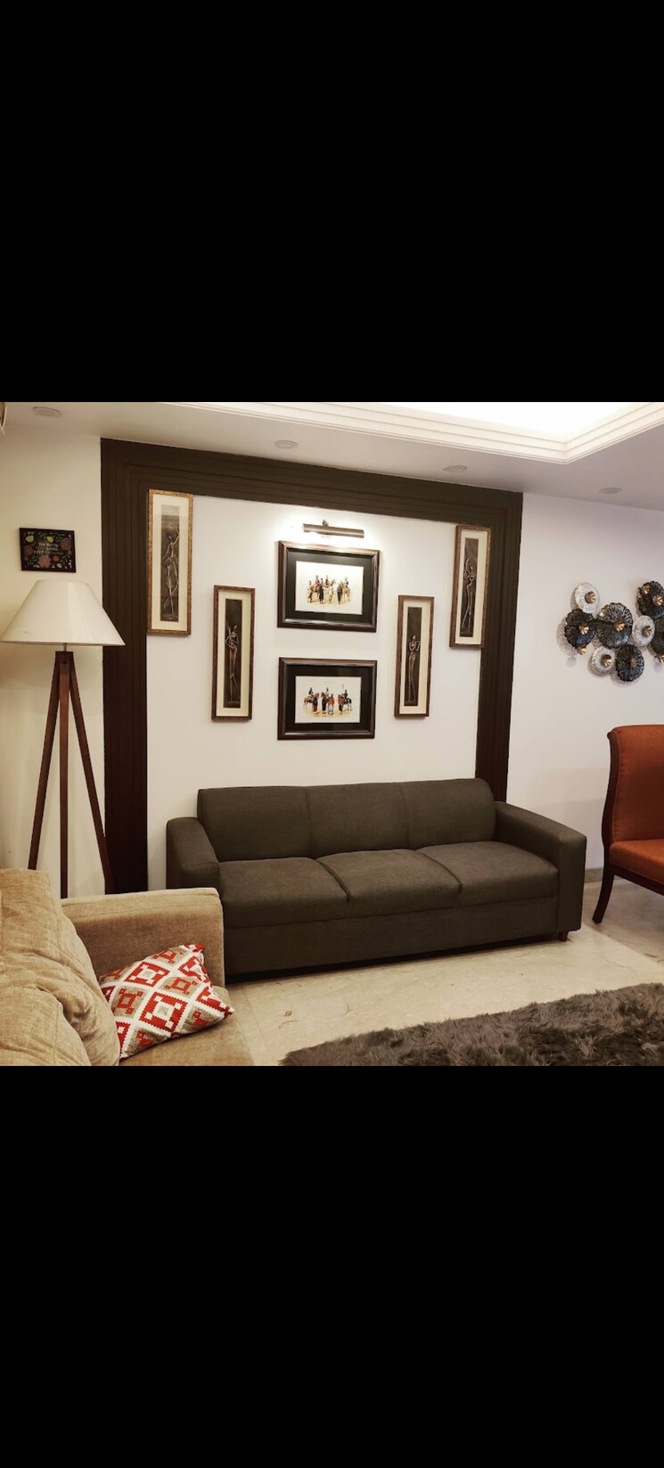 Living Room, east of kailash 3 Bedroom 208 Sq.Yd. Builder Floor In East Of Kailash Delhi 8196353