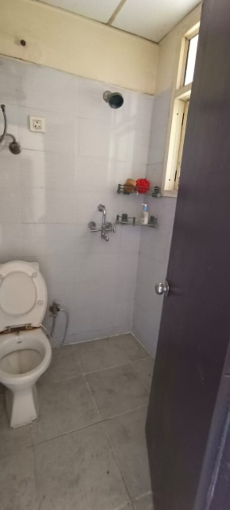 Bathroom, dundahera 3 Bedroom 1675 Sq.Ft. Apartment In Dundahera Ghaziabad 8196351