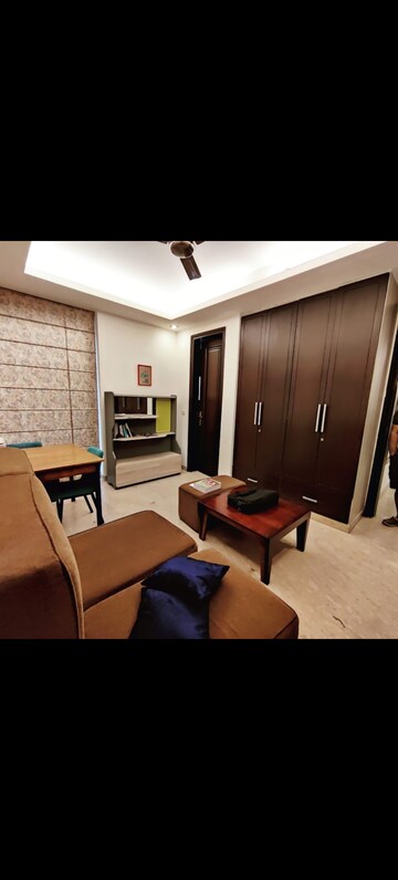 Living Room in 3 BHK Builder Floor at East Of Kailash – for Rent