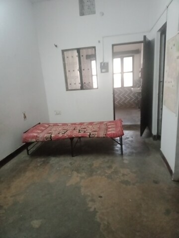 Bedroom in 2 BHK Independent House at Aliganj – for Rent