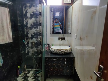 Bathroom in 3 BHK Apartment at Sector 47 – for Rent