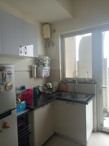 Kitchen in 4 BHK Apartment at Ireo Victory Valley, Sector 67 – for Rent