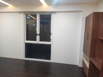 Room in 3 BHK Apartment at O2 Square Residences, Nanakramguda – for Rent