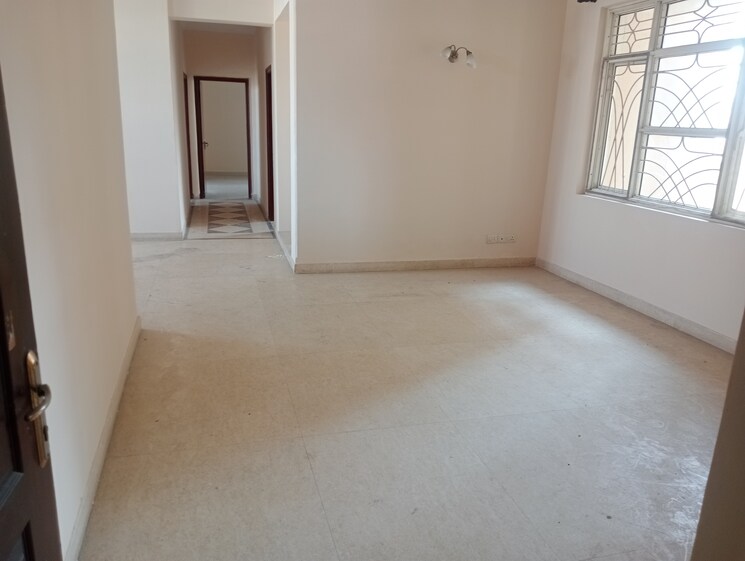 Room, parsvnath-green-ville 3 Bedroom 1945 Sq.Ft. Apartment In Sector 48 Gurgaon 8196458