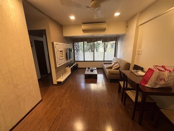 Living Room in 3 BHK Apartment at Rizvi Danda, Carter Road – for Rent