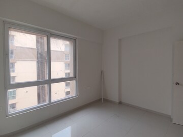 Room in 2 BHK Apartment at Pacifica Hillcrest Phase 1, Gachibowli – for Sale