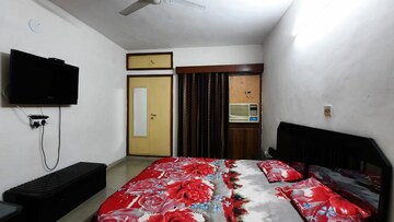 Bedroom in 1 RK Apartment at Sarita Vihar – for Rent