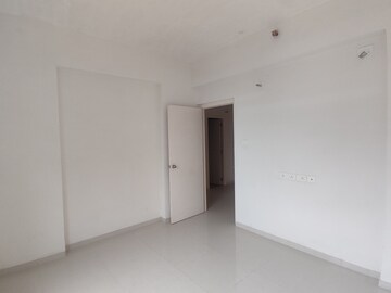 Room in 2 BHK Apartment at Pacifica Hillcrest Phase 1, Gachibowli – for Sale