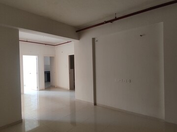 Room in 2 BHK Apartment at Pacifica Hillcrest Phase 1, Gachibowli – for Sale