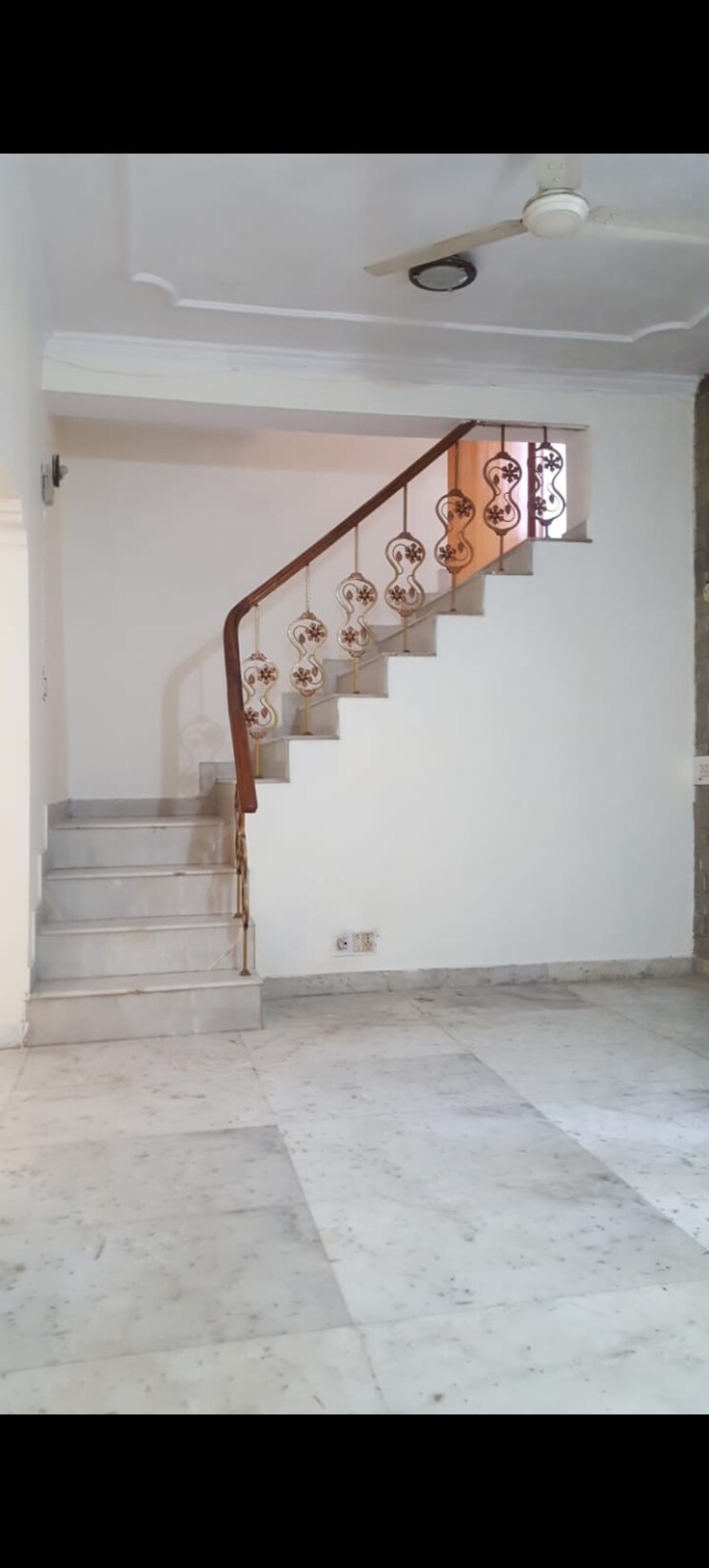 Room, alaknanda 4 Bedroom 2000 Sq.Ft. Apartment In Alaknanda Delhi 8196563