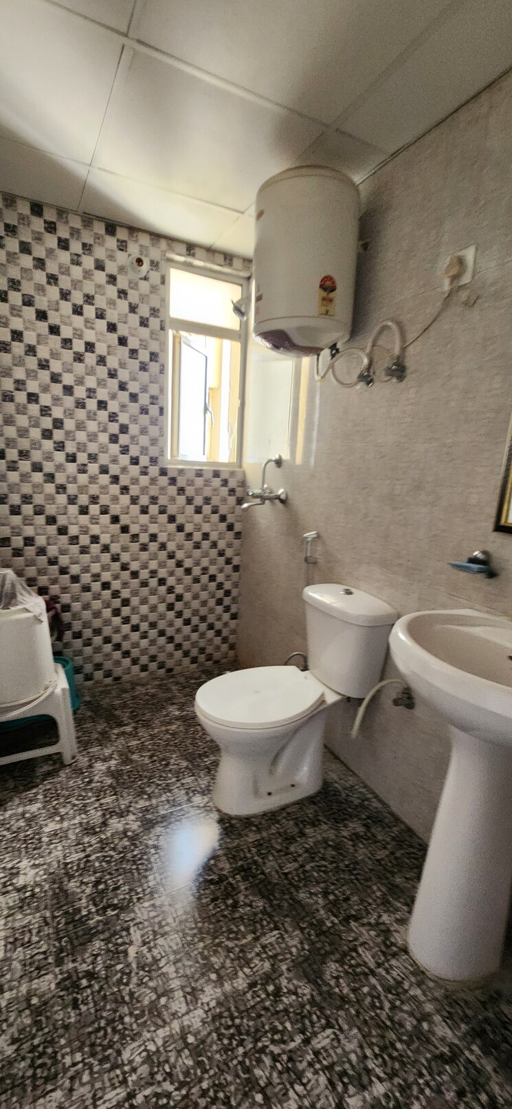 Bathroom, aditya-city-apartments 3 Bedroom 1205 Sq.Ft. Apartment In Shahpur Bamheta Ghaziabad 8196686