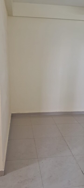 Room in 4 BHK Apartment at Experion The Heart Song, Sector 108 – for Rent
