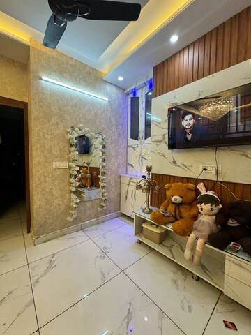 Furnished Amenities in 3 BHK Builder Floor at Motia Blue Ridge, Dhakoli Village – for Rent