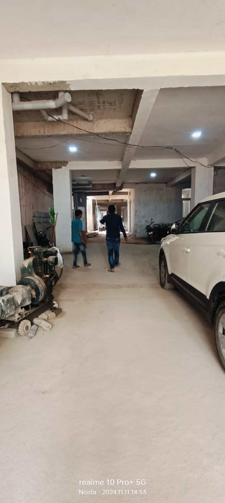  Parking, sector 73 1 Bedroom 650 Sq.Ft. Builder Floor In Sector 73 Noida 8196615